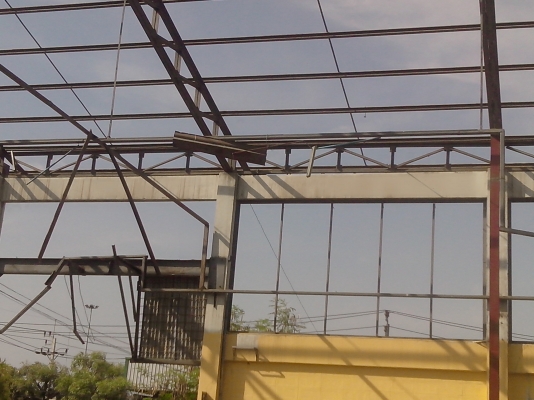 ขายเหล็กตัว c หนา 6 มิลยาว 6 เมตร เหมาะสร้างบ้าน/โครงหลังคา..ราคาเหมาๆๆ..23  เส้น..12000