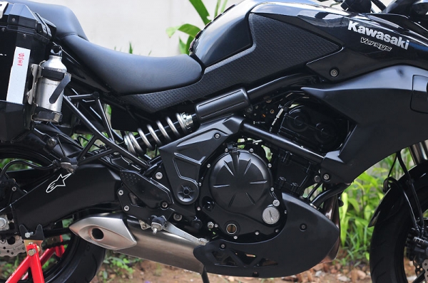 ขาย Kawasaki Versys 650 ABS โฉมปี12 เอกสารพร้อมโอน ขาย Kawasaki Versys 650 ABS โฉมปี12 เอกสารพร้อมโอน