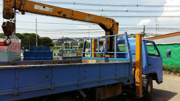 หกล้อ อีซูชุ NPR115 ติดเครน TANADO 3.4ตัน รุ่น ขาเหลียม ช่วงยาว 4.30ม สภาพดีเดิมๆพร้อมใช้งาน ทะเบียนพร้อมโอน