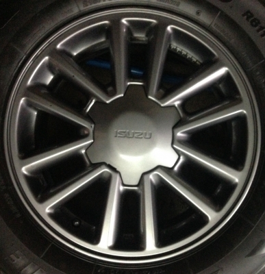 แม็ก ISUZU All New D-Max X ซีรี่ พร้อมยาง 215-70-16 แม็ก ISUZU All New D-Max X ซีรี่ พร้อมยาง 215-70-16