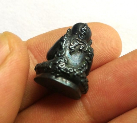 พระปิดตายันต์ยุ่ง เนื้อเมฆสิทธิ์สีปีกแมลงทับ พระแท้พระสวยครับ