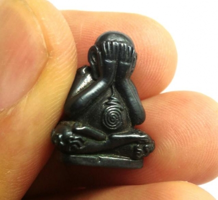 พระปิดตายันต์ยุ่ง เนื้อเมฆสิทธิ์สีปีกแมลงทับ พระแท้พระสวยครับ