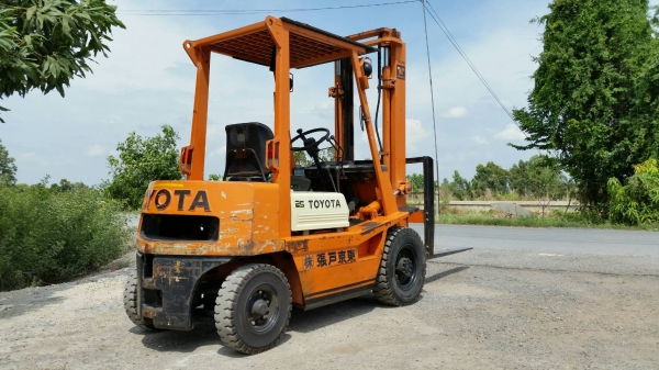 ขายด่วนรถยก TOYOTA 4FGยก2.5ตันเสาสูง3.5เมตรงายาวๆยางตันรถนอกนำเข้ายังไม่เคยใช้งานในเมืองไทยเลย=รุ่นใหม่ขายถูกๆๆ ขายด่วนรถยก TOYOTA 4FGยก2.5ตันเสาสูง3.5เมตรงายาวๆยางตันรถนอกนำเข้ายังไม่เคยใช้งานในเมืองไทยเลย=รุ่นใหม่ขายถูกๆๆ