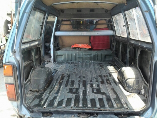 ขายรถตู้เล็กโตโยต้าไลค์เอชkm20