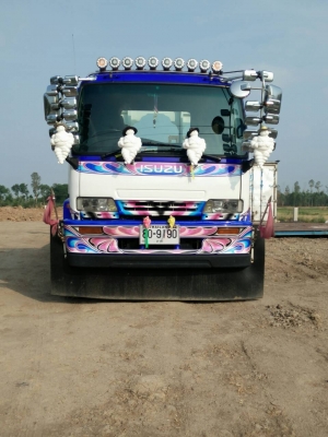 ขาย10ล้อ2เพลาเครื่อง240แรงคอมเรวคัชซีสวยๆ12นิ้วรถประกอบจดทะเบียนปี55ราคา1,200,000ต่อรอง