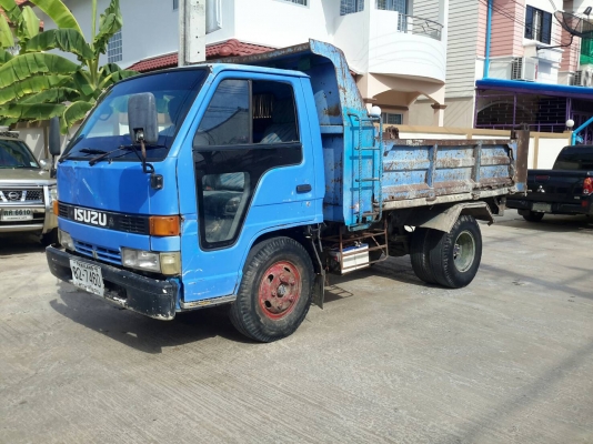 ขาย รถบรรทุก ISUZU 6 ล้อ ดัมพ์ 110 แรง รถพร้อมใช้งาน