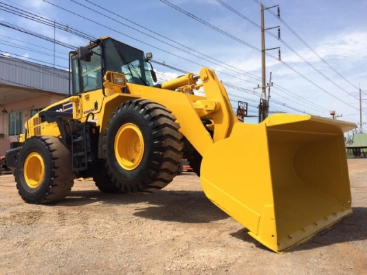 ขายรถตักล้อยาง KOMATSU WA320-5 รถนอกนำเข้าจากญี่ปุ่น สภาพสวยพร้อมใช้