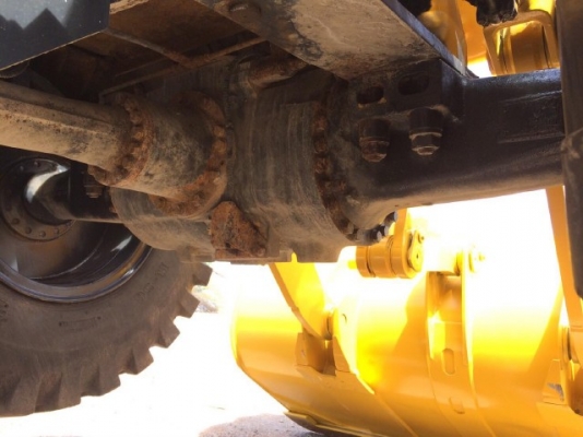 ขายรถตักล้อยาง KOMATSU WA320-5 รถนอกนำเข้าจากญี่ปุ่น สภาพสวยพร้อมใช้