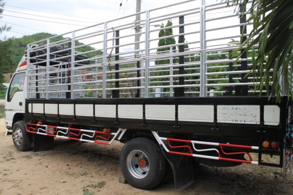 ขายหกล้อ ISUZU NQR 175 เทอร์โบว์ เฟื่อง F หน้า-หลัง