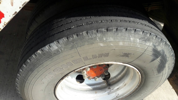 ขายหกล้อ ISUZU NQR 175 เทอร์โบว์ เฟื่อง F หน้า-หลัง