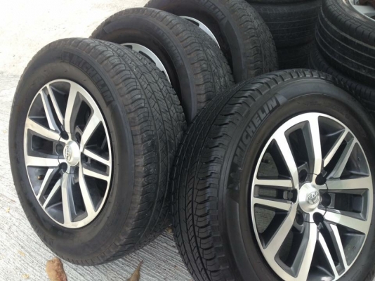 แม็ก ออลนิว ฟอร์จูนเนอร์  พร้อมยาง มิชลิน 265-60-18 ปลายปี15