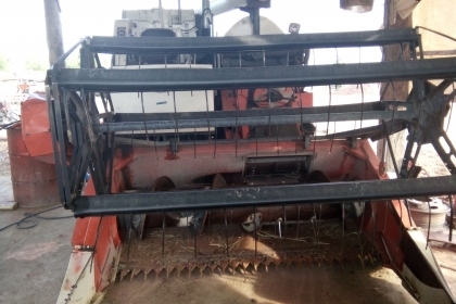 รถเกี่ยว68จีตัวนิวสปริงพร้อมรถลากเอกสารพร้อม310000 ฝาครอบครบ รถเกี่ยว68จีตัวนิวสปริงพร้อมรถลากเอกสารพร้อม310000 ฝาครอบครบ