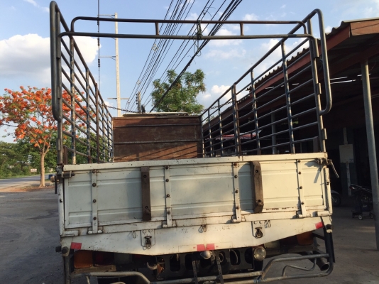 ขาย6ล้อFRR190 หัวตึก ยูโร3 จดปี55 กระบะพร้อมคอกยาว5.50เมตร