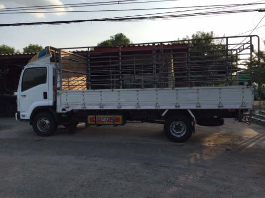 ขาย6ล้อFRR190 หัวตึก ยูโร3 จดปี55 กระบะพร้อมคอกยาว5.50เมตร