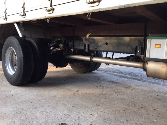 ขาย6ล้อFRR190 หัวตึก ยูโร3 จดปี55 กระบะพร้อมคอกยาว5.50เมตร