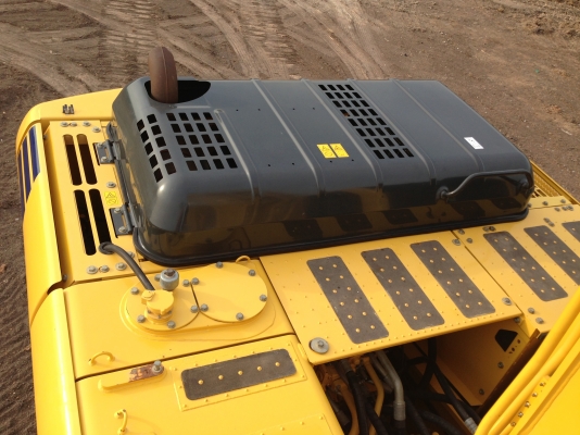 ขาย KOMATSU PC 200-8 MO รถสวยมากๆ 3000 ชั่วโมง สนใจติดต่อเจ้าของโดยตรง 081-4283210 ไอดีไลน์ Adul.14