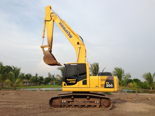 ขาย KOMATSU PC 200-8 MO รถสวยมากๆ 3000 ชั่วโมง สนใจติดต่อเจ้าของโดยตรง 081-4283210 ไอดีไลน์ Adul.14