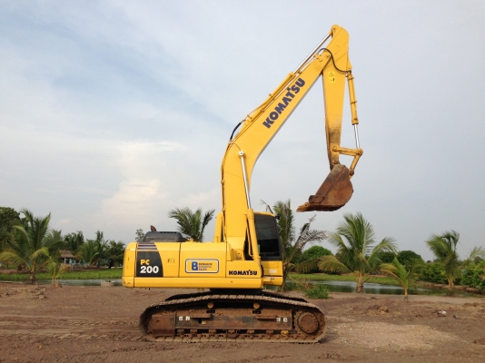 ขาย KOMATSU PC 200-8 MO รถสวยมากๆ 3000 ชั่วโมง สนใจติดต่อเจ้าของโดยตรง 081-4283210 ไอดีไลน์ Adul.14