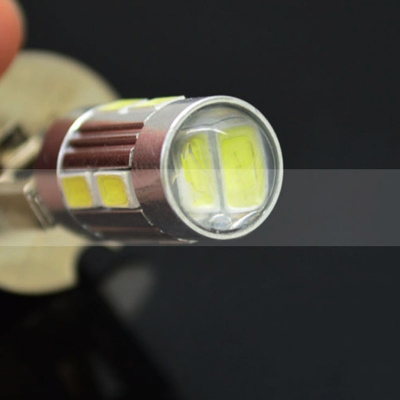 หลอดไฟ LED จำนวน 1 ชุด มีสองหลอด หน้ารถหน้าแปลนชนิด H3 ไฟตัดหมอก, ไฟวิ่งกลางวัน