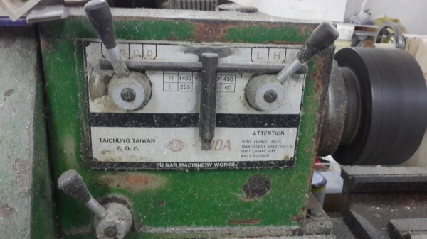 ขายกลึง5ฟุต3เพลาของใต้หวันราคาเบาๆครับ ขายกลึง5ฟุต3เพลาของใต้หวันราคาเบาๆครับ