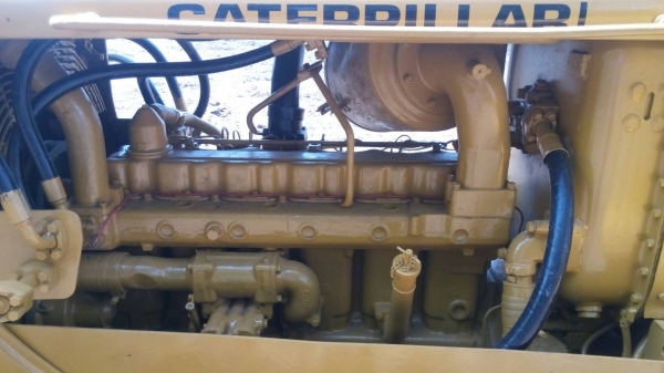 ขายรถแทรกเตอร์ CAT-D-5 D ตีนเป็ดสภาพสวย ช่วงล่างเช็คใหม่หมดรถพร้อมใช้งานครับ