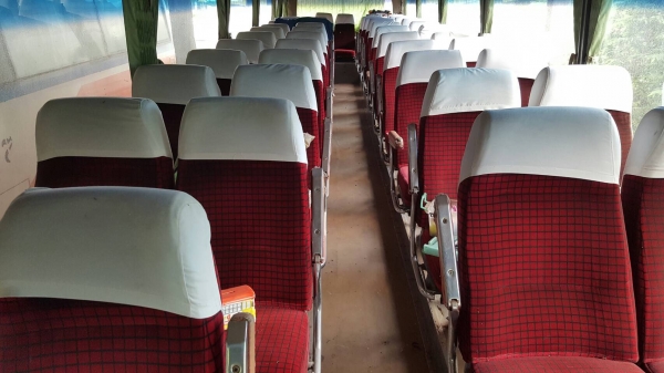 ขาย รถแอร์ ป.2 เครื่องหน้า ยาว 11.50 เมตร คัสซี BENZ เครื่อง PE6 260 แรงม้า ช่วงล่าง NISSAN แอร์แขวน เบรคทิฟฟี่ ทะเบียนพร้อมโอน ขาย รถแอร์ ป.2 เครื่องหน้า ยาว 11.50 เมตร คัสซี BENZ เครื่อง PE6 260 แรงม้า ช่วงล่าง NISSAN แอร์แขวน เบรคทิฟฟี่ ทะเบียนพร้อมโอน