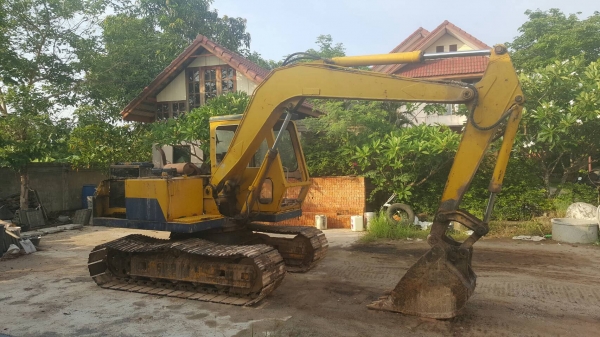 ขาย แบคโฮ KOMATSU PC60-1 เอกสารใบซื้อขาย ราคาถูกครับ