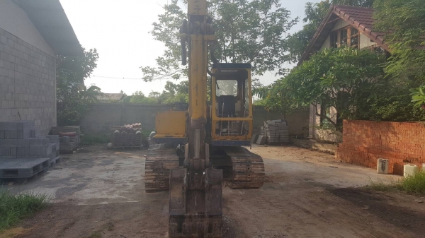 ขาย แบคโฮ KOMATSU PC60-1 เอกสารใบซื้อขาย ราคาถูกครับ