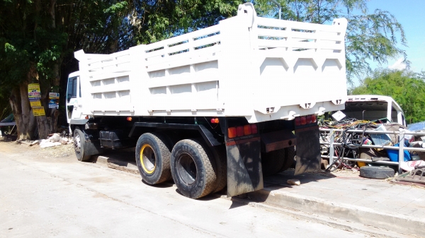 ขายครับไอ้หลง m528 เดิมๆ สวยๆครับติดต่อ 0817796679