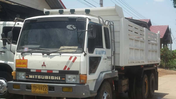 ขายครับไอ้หลง m528 เดิมๆ สวยๆครับติดต่อ 0817796679