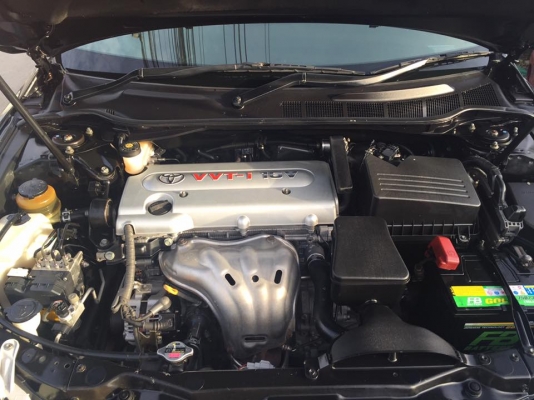 TOYOTA CAMRY 2.4v