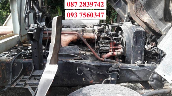 ขาย รถเทนเลอร์บรรทุกแบคโฮ 10 ล้อ 2 เพลา