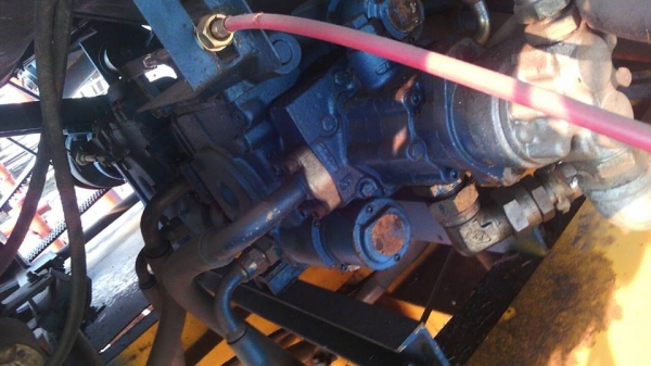 ขายรถเกี่ยวข้าวไอ้หนุ่มไวไฟ ปี55 เครื่องอีซูซุ210เทอร์โบว์ ปั๊ม22ไดกิ้น สภาพสวยพร้อมลงเกี่ยว ขายรถเกี่ยวข้าวไอ้หนุ่มไวไฟ ปี55 เครื่องอีซูซุ210เทอร์โบว์ ปั๊ม22ไดกิ้น สภาพสวยพร้อมลงเกี่ยว