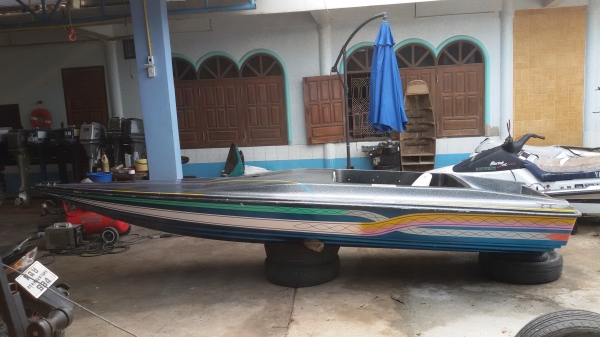 เรือTohatsu สวยมากๆ