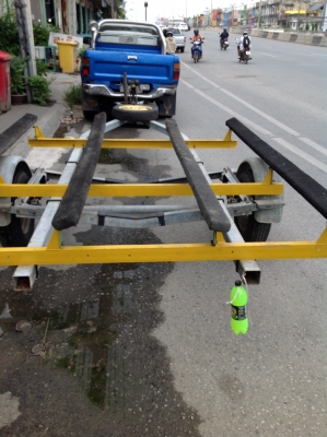 เทลเลอย์ใส่เรือหรือเจ็ตสกีของอเมริกา ไม่เป็นสนิม สภาพพร้อมใช้งานครับ