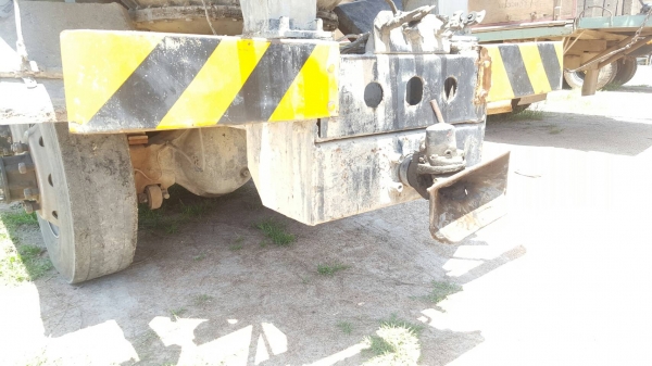 รถฟูโซ่พร้อมเต้าปูนปั๊มลมครบชุด