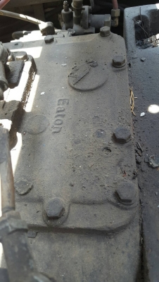 รถฟูโซ่พร้อมเต้าปูนปั๊มลมครบชุด รถฟูโซ่พร้อมเต้าปูนปั๊มลมครบชุด