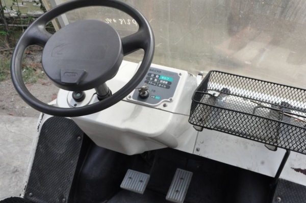 ขายรถกอล์ฟ sanyo4ที่นั่ง สภาพเดิมๆจากญีปุ่นยังไม่เคยใช้ในไทย48,000เท่านั้น