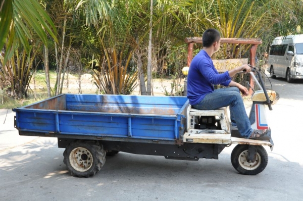 ขายรถiseki(8แรง) บรรทุกสินค้าการเกษตร&ก่อสร้าง สภาพสวยเดิมจากญี่ปุ่นยังไม่เคยใช้งานในไทย 23,000บาท!! ขายรถiseki(8แรง) บรรทุกสินค้าการเกษตร&ก่อสร้าง สภาพสวยเดิมจากญี่ปุ่นยังไม่เคยใช้งานในไทย 23,000บาท!!