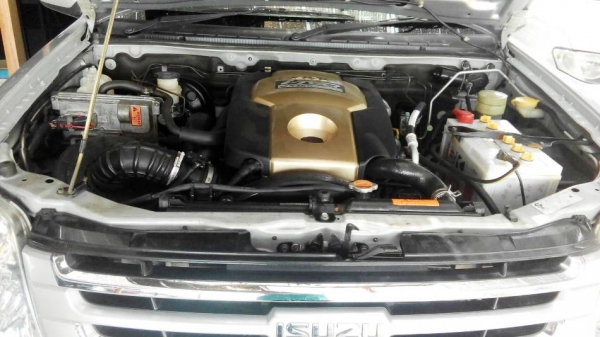 Dmax มาแล้ว เงินเดือน 14,000 ประวัติดี ออกรถ 2900 ครับ