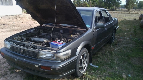 ขาย นิสสันบลูเบิด สตาร์ทไม่ติดต้องเช็คระบบแก๊ส ทะเบียนชุดโอนครบ