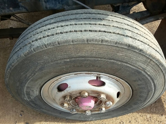 ฟรีดาวน์ISUZU GXZ320/ปี47(วางเครื่องจีน)หางสามมิตร2เพลาไม่ดั้ม