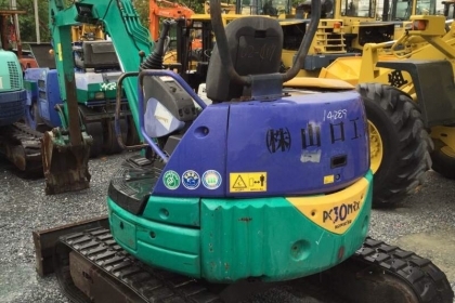 Komatsu PC 30Mr. เก่าญี่ปุ่น สภาพดีพร้อมใช้งาน โทร.090-986-2521 อ๊อบ