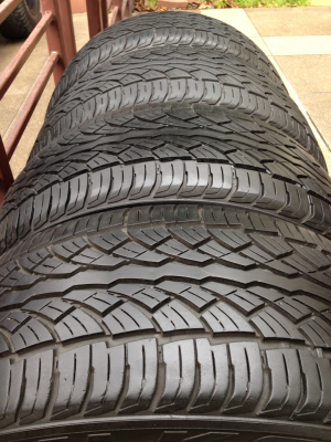 ยาง FALKEN 265 50 20 ปลายปี12 ดอกเต็ม ใช้งานน้อย ราคาไม่แพง