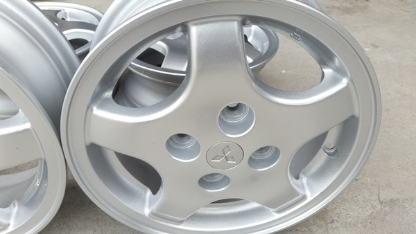ขายล้อ Mitsubishi  ขอบ13 4รู100  4 ล้อ