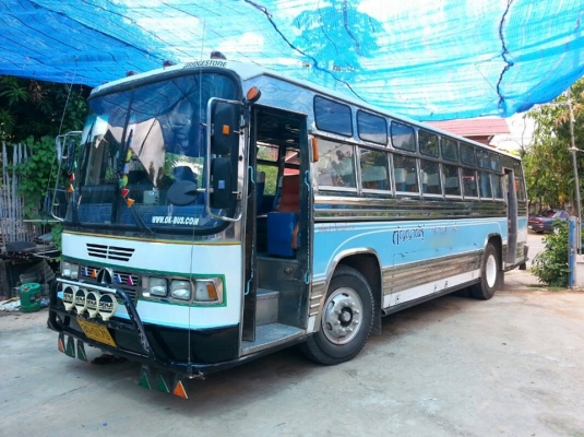 ขายรถบัส ยาว10เมตร 38ที่นั่ง เครื่อง260แรง EK100 พ.เพาเวอร์ เบรกจิ๊ฟฟี่ ภายในสวย ยางดี ระบบพัดลม เครื่องเสียงชุดใหญ่ เอกสารพร้อมโอน สนใจโทร 090-8588220คุณนะ 093-3258446คุณบิว หรือเข้าดูสินค้าอื่นๆได้ที่ www.narong2truck.com หรือ www.truck.in.th/498 หรือเพ