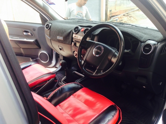 ISUZU Hi-Lander 2.5 iTEQ Space Cab สีเงิน ปี 2011 เจ้าของขายเอง