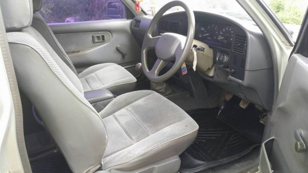 รถบ้านแท้ โตโยต้าไมตี้เอ็กแค๊ป ตัวพิเศษ ลักจูลี่ 2.5 SGL ปี 39 โฉมโปร่งท้ายแท้ รถบ้านแท้ โตโยต้าไมตี้เอ็กแค๊ป ตัวพิเศษ ลักจูลี่ 2.5 SGL ปี 39 โฉมโปร่งท้ายแท้