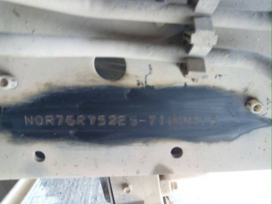 รถอีซูซุ 6 ล้อ NQR ติดเครน 3 ตัน. / 175 แรงม้า.  ปี 50.     สนใจติดต่อ  081 - 6079515