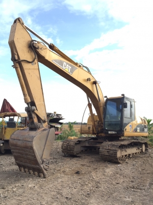 ขาย Cat320c เล่มทะเบียน มี 2 คัน 18000 ชม ดูได้ที่ลาดหลุมแก้ว